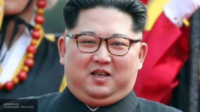 Ким Чен Ын выступил на праздничном параде в честь основания ТПК