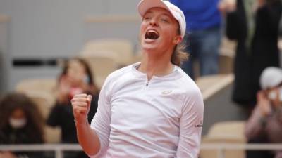 "Ролан Гаррос" сенсационно выиграла 19-летняя теннисистка из Польши