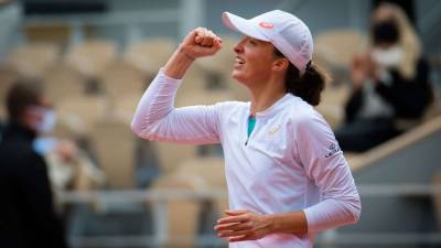 19-летняя польская теннисистка Ига Швёнтек выиграла "Ролан Гаррос"