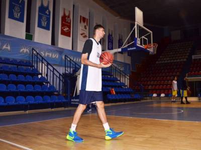 Баскетболист из Прикарпатья был признан самым высоким украинцем