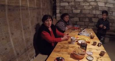 "В убежище кофе слаще": две недели жизни в подвале – видео из Степанакерта