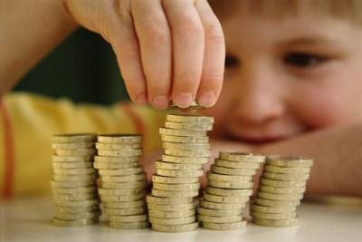 Правительство одобрило ежемесячные выплаты на детей от 3 до 7 лет