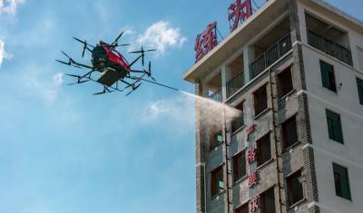 Китайцы придумали летающую «пожарную машину»