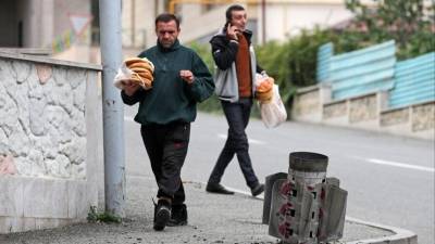 Более 20 взрывов за ночь: Степанакерт вновь оказался под огнем