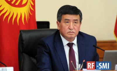 Президент Киргизии готов уйти, когда страна встанет на путь законности
