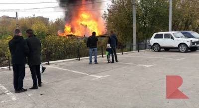 В Рязани возле «Барса на Московском» горит дом — соцсети