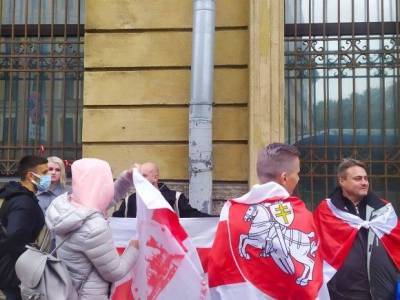 В Петербурге началась вторая за день акция в поддержку белорусов