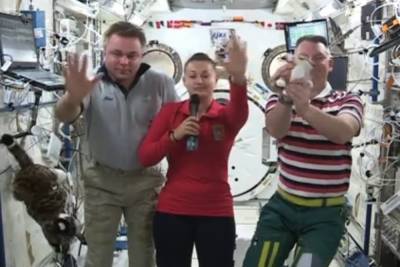 Космонавт пригрозил роботу Федору судом из-за твитов про пьянство на МКС