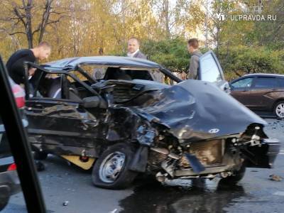Водитель «ВАЗ 2114» не выжил. Подробности жуткой аварии на Минаева