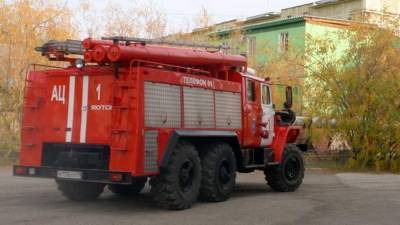 Женщина и двое детей погибли при пожаре в Якутске