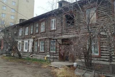 В Якутске отремонтируют дом, в котором рухнула крыша