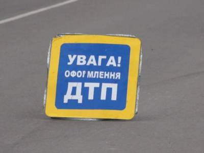На Подоле в Киеве из-за ДТП заблокировано движения трамваев