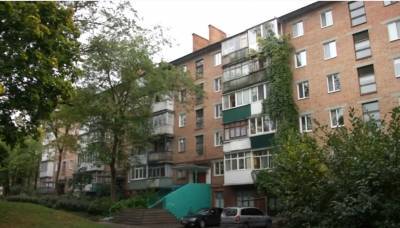 В Киеве мужчина выбросил знакомого с балкона арендованной квартиры