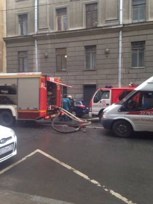 В Санкт-Петербурге в ДК Ленсовета произошел пожар