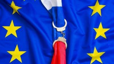 Евросоюз продлил еще на год санкции против России за применение химоружия