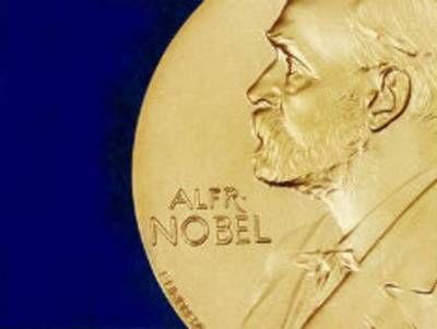 Нобелевскую премию по экономике дали за развитие теории аукционов (фото)