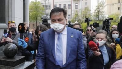 Саакашвили избили в Афинах