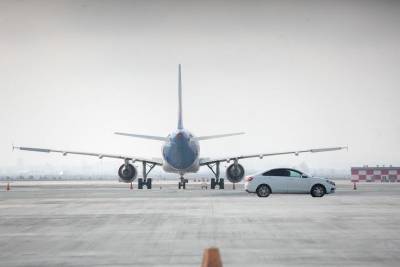 Пассажиропоток в аэропорту Сургута из-за COVID-19 снизился на треть