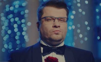 Гарик Харламов высмеял Кристину Асмус в пародии на шоу «Холостяк»