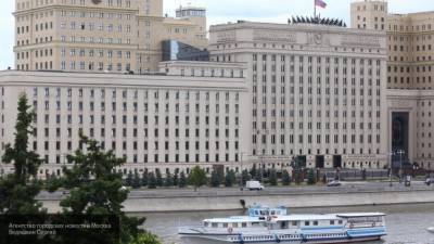 Прокуратура проверит необычный цвет стока в Москву-реку