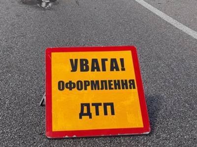 В Харькове на проспекте Daewoo перевернулся: водитель вылетел через лобовое стекло