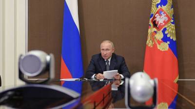 Путин распорядился создать комиссию Совбеза по формированию защиты от инфекций