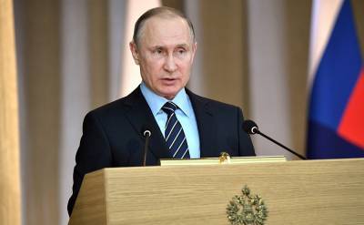 Путин поручил создать комиссию Совбеза по защите от новых инфекций