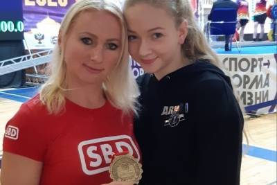 Ковровчанка заняла первое место на Кубке России по классическому пауэрлифтингу