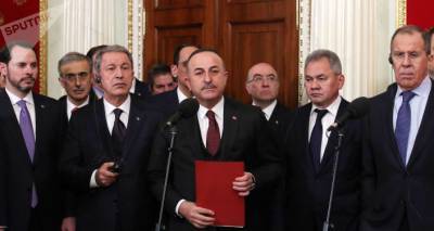 "Старший брат" Баку и Карабах: Турция хочет хапнуть "геополитическую вотчину" России