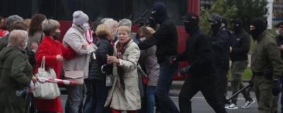 В Минске милиция применила светошумовые патроны в ответ на действия протестующих