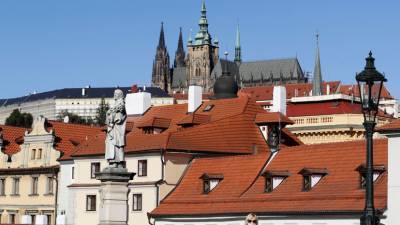В Чехии ужесточают связанные с коронавирусом ограничения