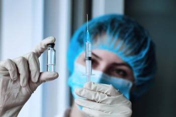 Минздрав заявил о расширении перечня лиц, подлежащих вакцинации