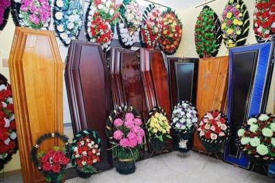 В Ярославской области процветает «бизнес на покойниках»