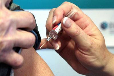 Johnson&Johnson остановила тесты вакцины от COVID из-за «необъяснимой» болезни участника