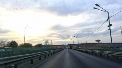 На выезде из Воронеже по Курской трассе полностью открыли мост через Дон