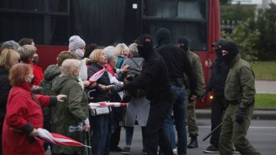 Власти Беларуси разрешили милиции использовать боевое оружие против демонстрантов