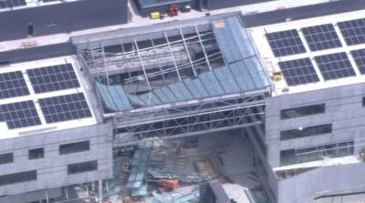 Крыша кампуса университета обрушилась в Австралии