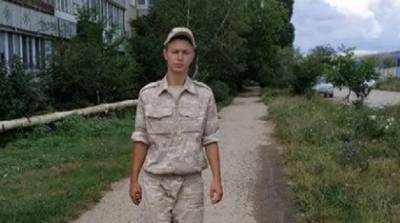 В Крыму военный застрелил сослуживца, мать вне себя от горя: "Не пускайте сыновей в армию"
