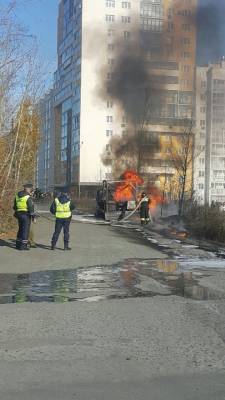 В Челябинске сгорела грузовая «Газель»