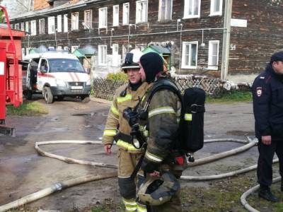 На пожаре в Сыктывкаре пенсионерка получила ожоги