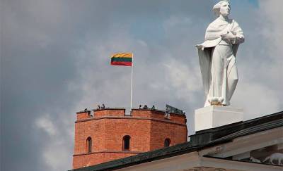 Литва отзывает еще шесть дипломатов из Беларуси