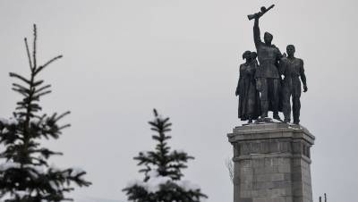 В Болгарии неизвестные осквернили памятник Советской Армии