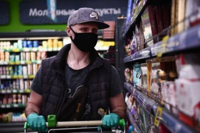 Жителей Курской области перестанут пускать без масок в магазины и организации сферы услуг