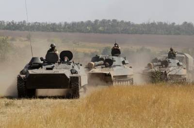 Россия проводит военные сборы на Донбассе с максимальным привлечением резервистов - разведка