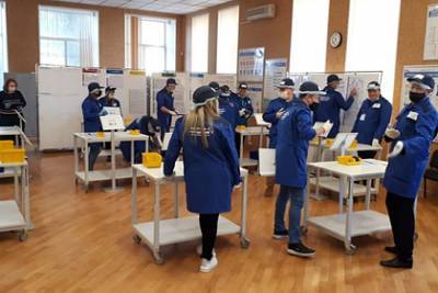 Сотрудники таганрогского предприятия прошли стажировку на Фабрике процессов