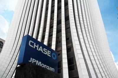 Чистая прибыль JP Morgan за девять месяцев снизилась на 39%