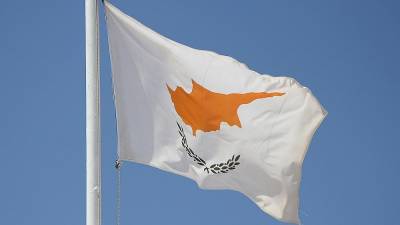 Кипр больше не выдает "золотые паспорта"
