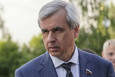 Лысакова уволили с поста первого зама главы комитета Госдумы