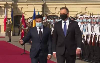 Подробности визита польского президента в Киев