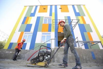 На юге Волгограда завершают постройку детского сада на 140 мест